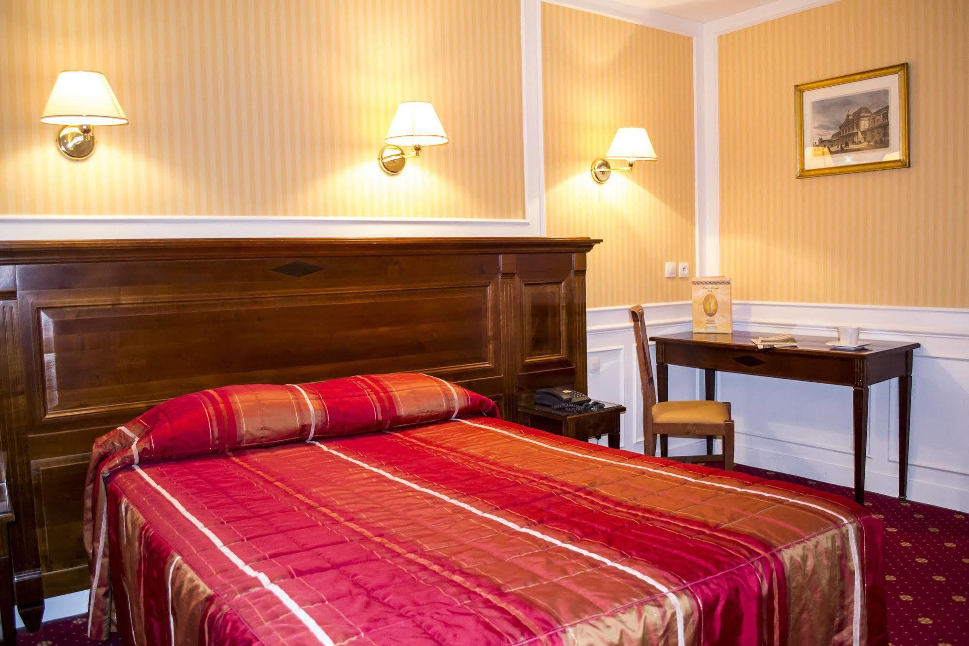 Hotel Touring Opera Parijs Buitenkant foto