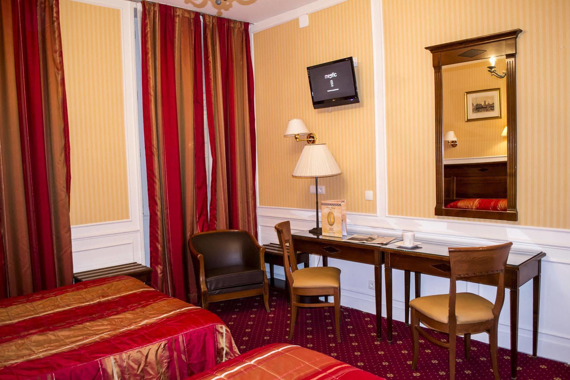 Hotel Touring Opera Parijs Buitenkant foto